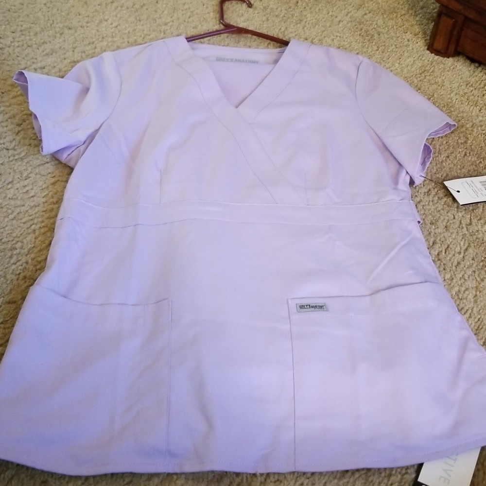 Scrub set